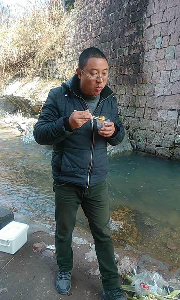 新昌天烛湖组团烧烤