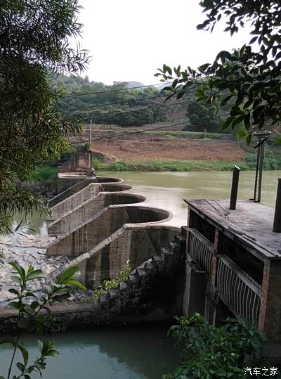 田林到隆林路面也还可以但我犯个错误本应往安龙方向我却