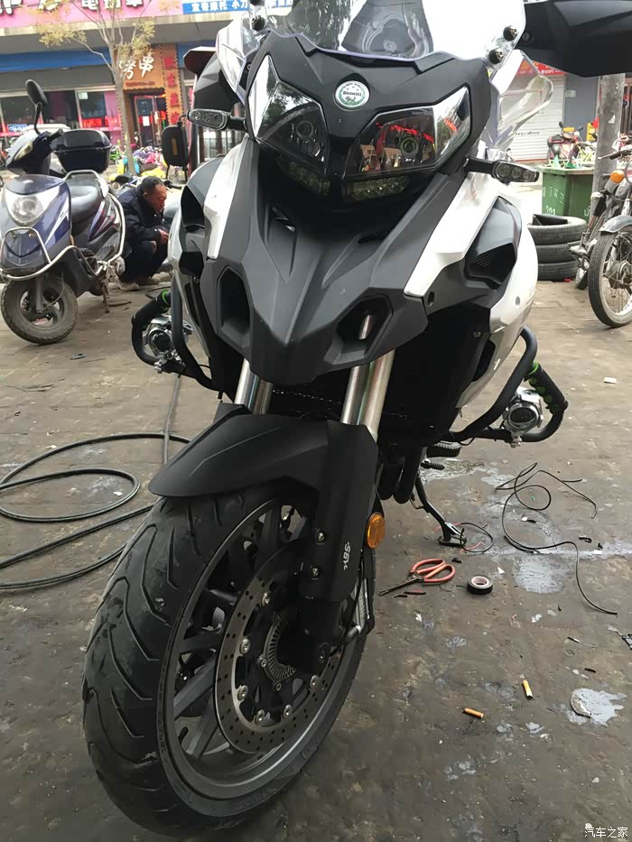 香河首辆贝纳利金鹏500摩托车双11北京骑回家始末