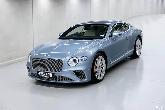 蓝色的宾利 bentley continental,楚楚动人