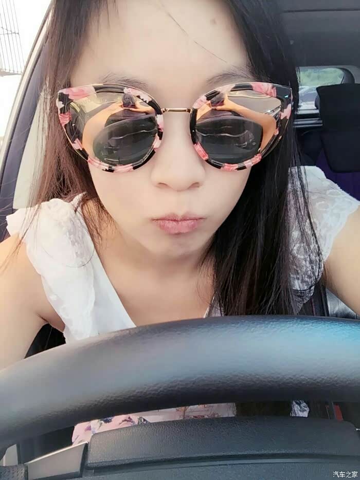 小金子媳妇当车模回首gs和我们的点点滴滴