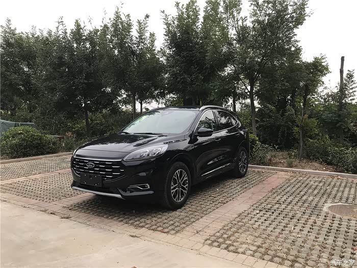福特锐际从心出发一切都挺顺利的提车后第一次晒照