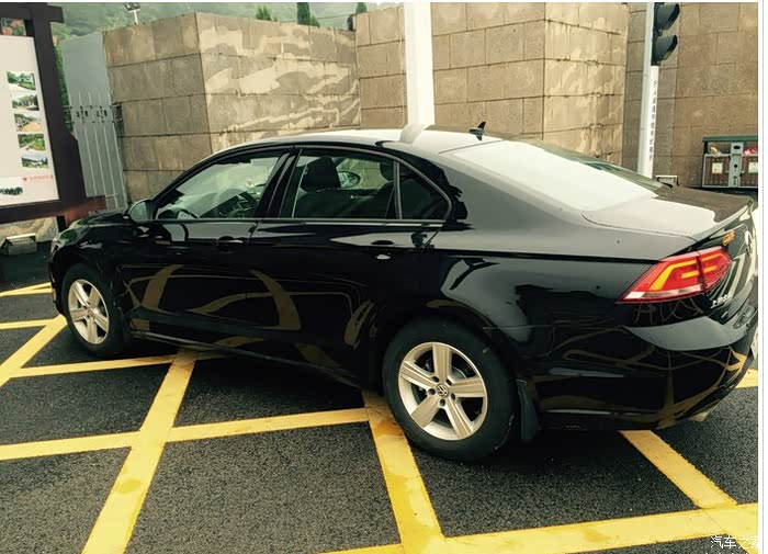 【图】求黑色凌度照片_凌渡论坛_汽车之家论坛