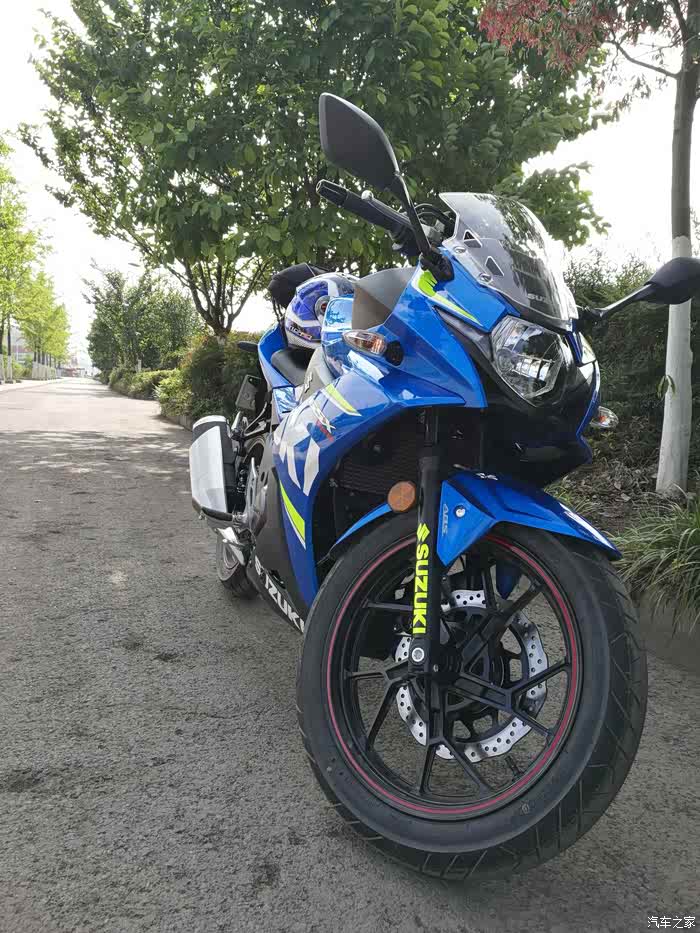 gsx250rabs版提车上牌一天搞定37了也疯一把