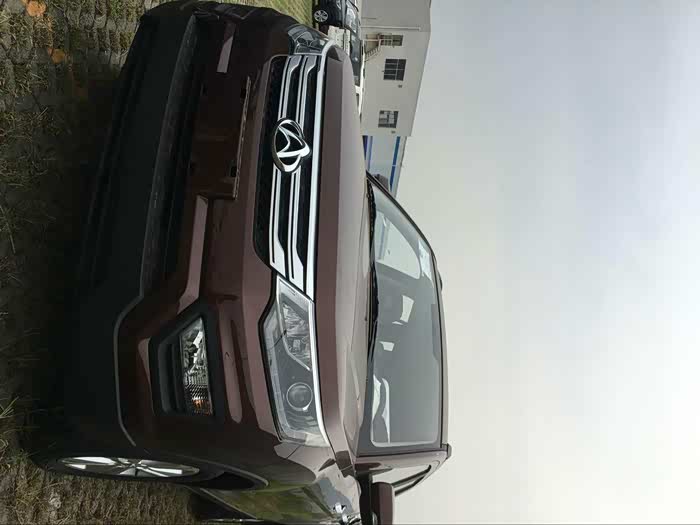 10种颜色的长安cx70