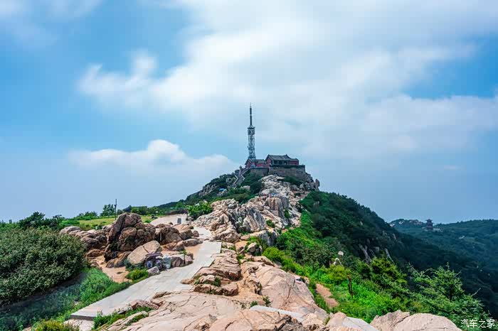 壮美的泰山北天门景点