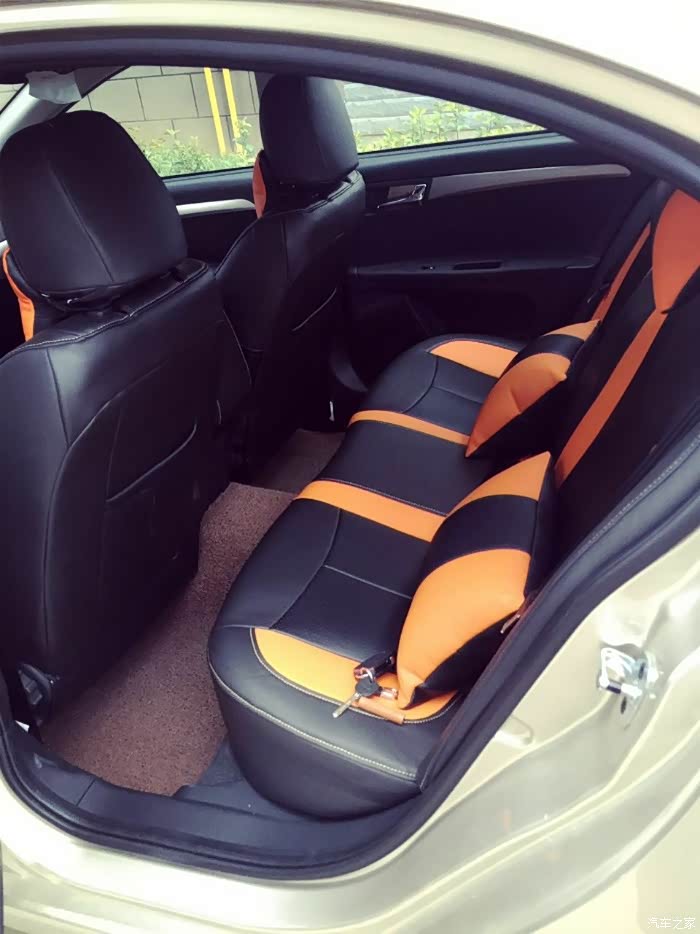 谁的荣威350座椅全包座椅了