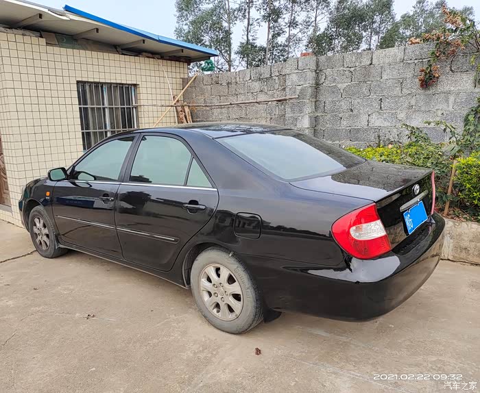 广西出03年丰田佳美20有意的进来看看