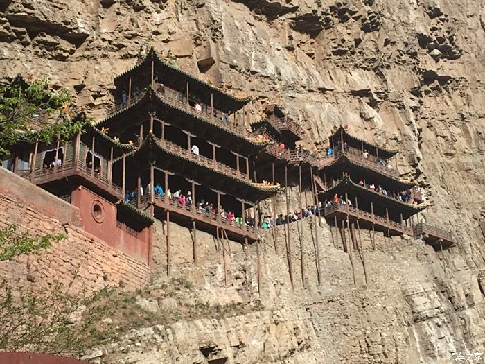 虎子陪我遊山西雲崗石窟懸空寺恆山