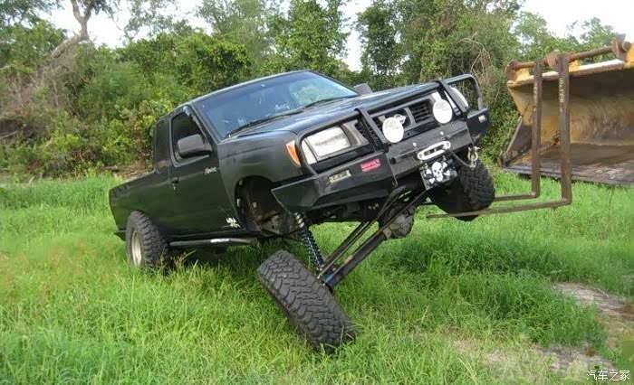 国外玩家改装的d22皮卡