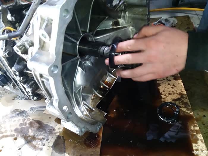 异响来源于前差速器轴承