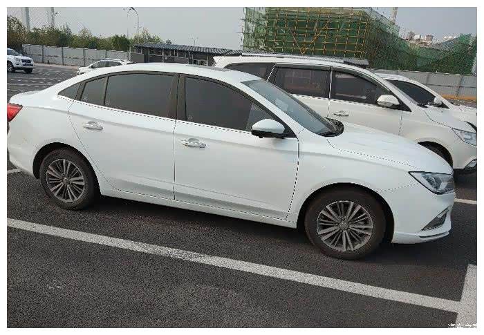 我的爱车荣威i5带我去旅行