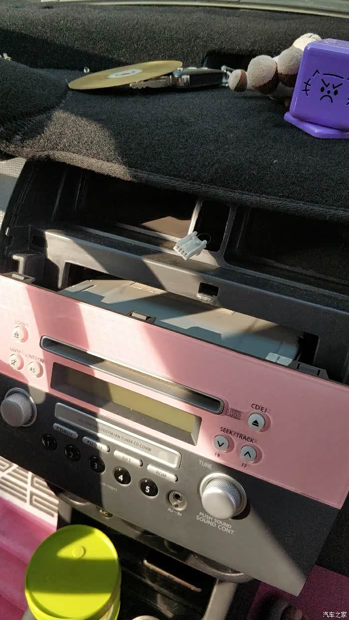 【图】cd机后面的插头怎么拔下来,吃奶的劲儿也拔不下来_雨燕/速翼特