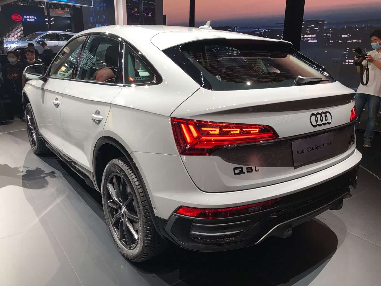 图 奥迪q5l sportback——2020北京国际车展