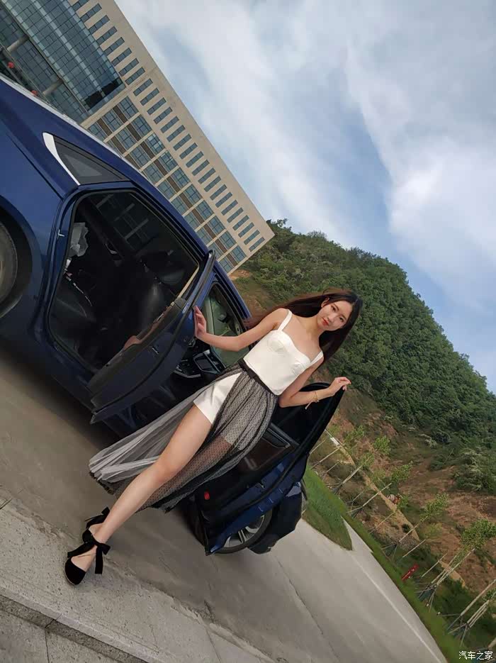 十堰市帝豪gl车友会你喜欢的都将是最好的175cm香车美女