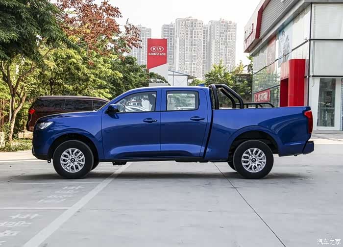 赏析长城炮商用版皮卡记