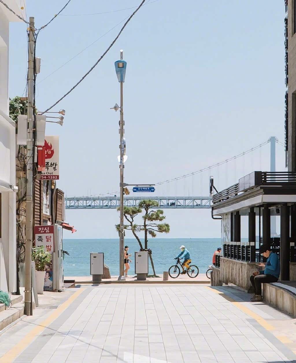 韩国釜山的夏日街景