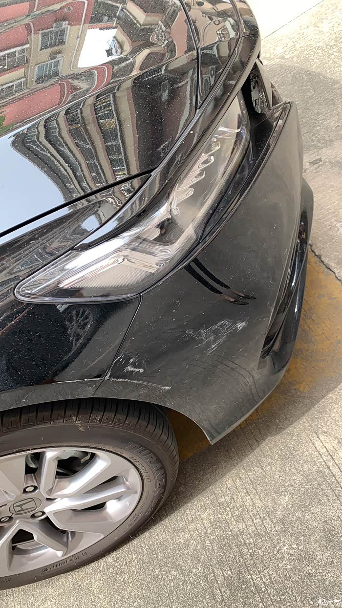 【图】他娘的,停着不动被人刮擦_雅阁论坛_汽车之家论坛