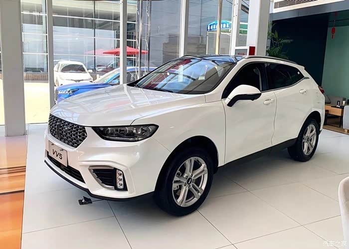 长城魏派的汽车做的外观非常的漂亮特别是vv5车体很宽