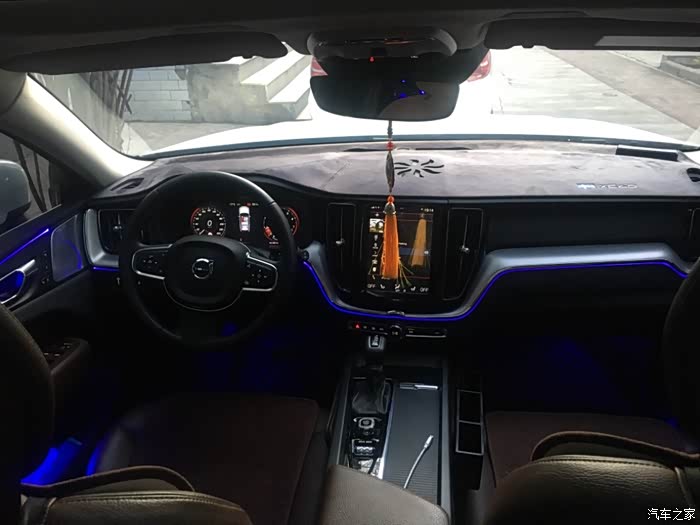 【图】2019款致远豪华版xc60氛围灯作业及效果_沃尔沃xc60论坛_汽车之