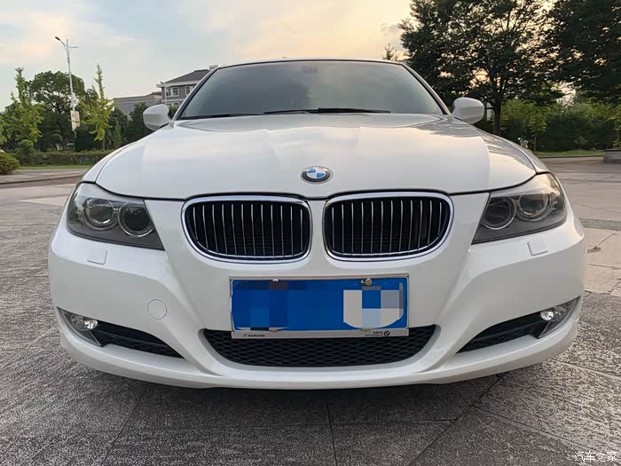 情怀玩家宝马e90325i直625自吸永恒的经典