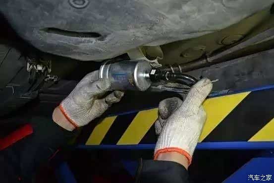 汽油滤芯什么时候更换