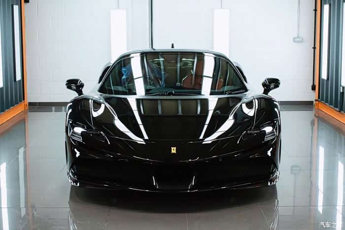 千匹烈马当属法拉利黑色战神系列