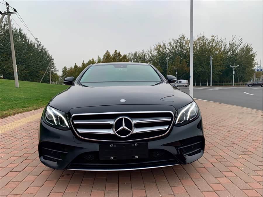 大标的奔驰e级感觉气场就小了点