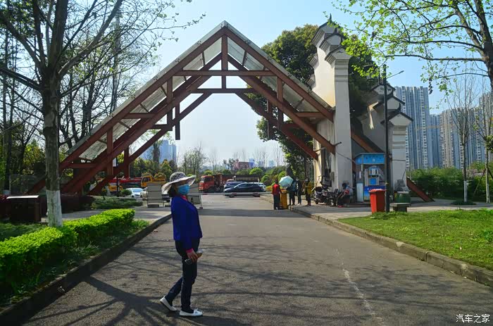 35畅联春游义渡公园