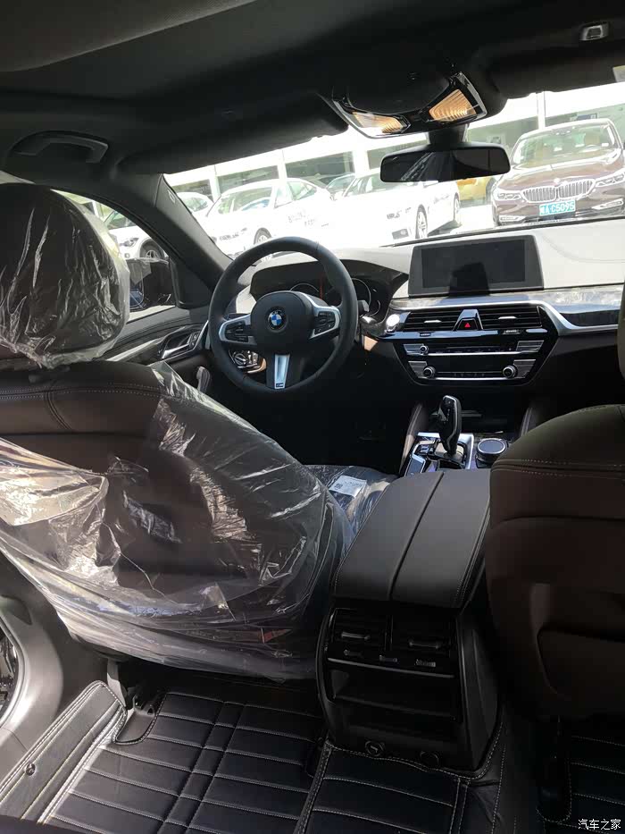 全新宝马g38-525li提车用车记.