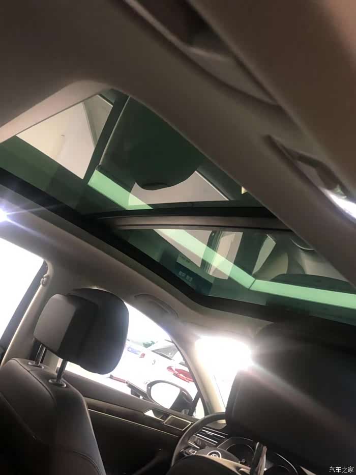 迈腾330领先进店赏车