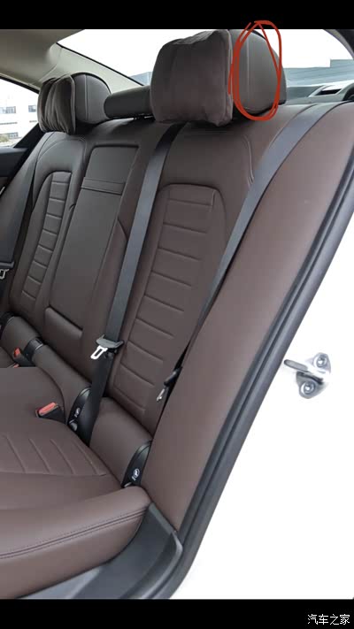 g28 新3系后排头枕拆卸