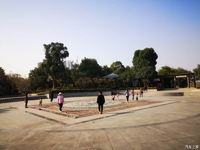 皇国山市民公园秋日秋景