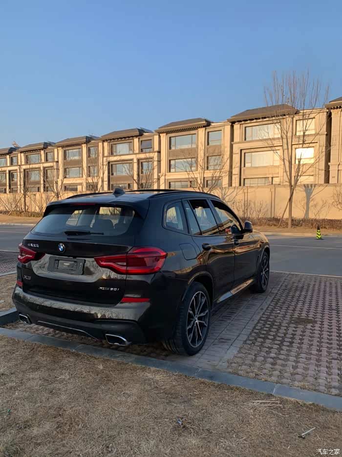 宝马x330i旋风棕提车一月祝大家百毒不侵