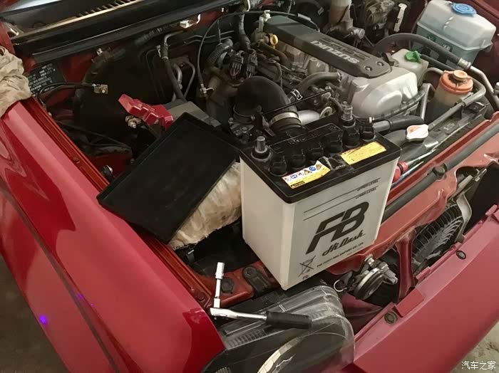 吉姆尼的蓄电池多久更换?