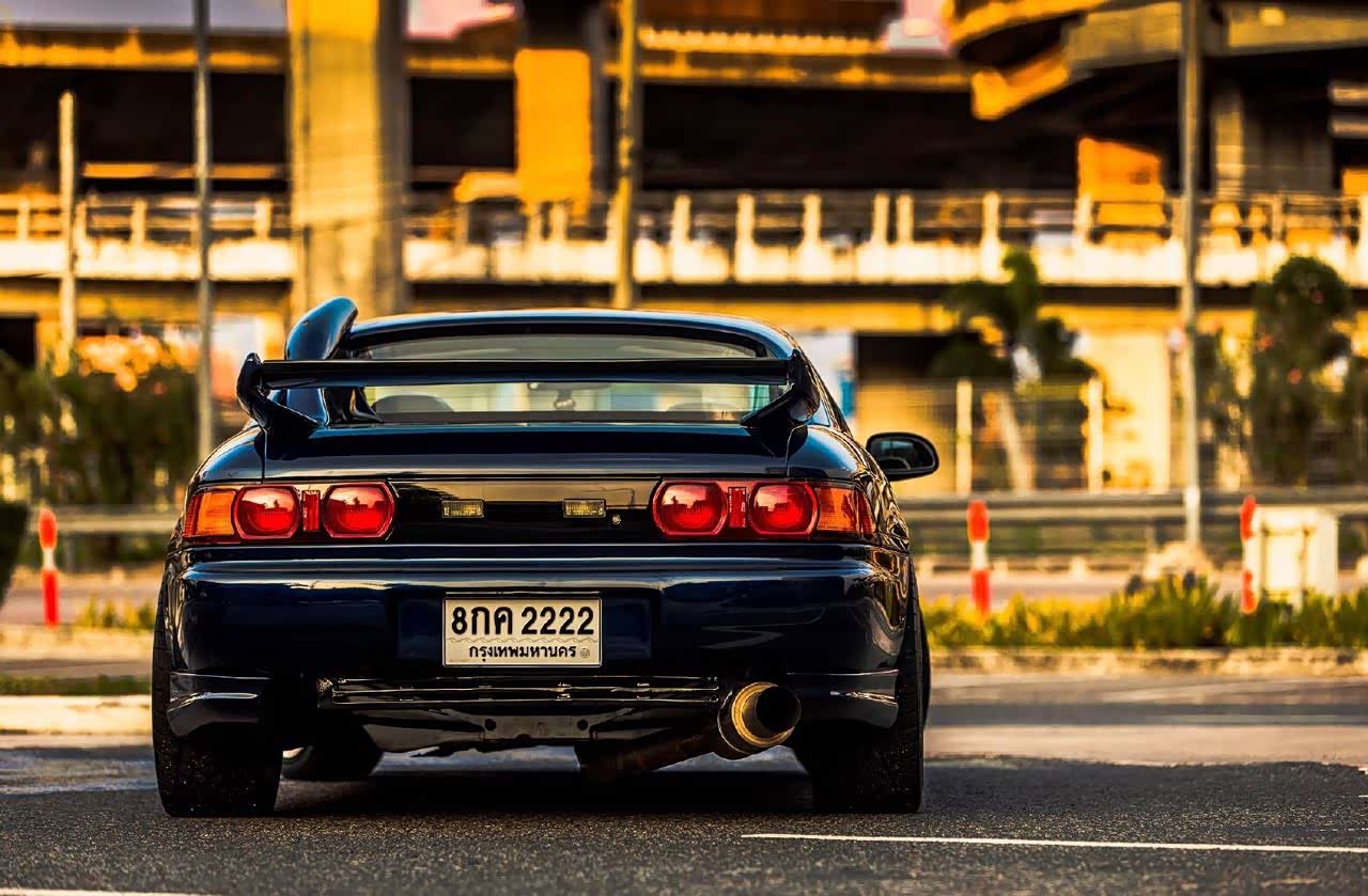 经典的丰田mr2喜欢吗超有年代感