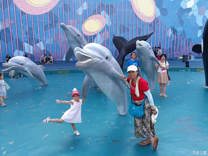 吉林市长安车友会去海洋馆让孙女有个快乐同年