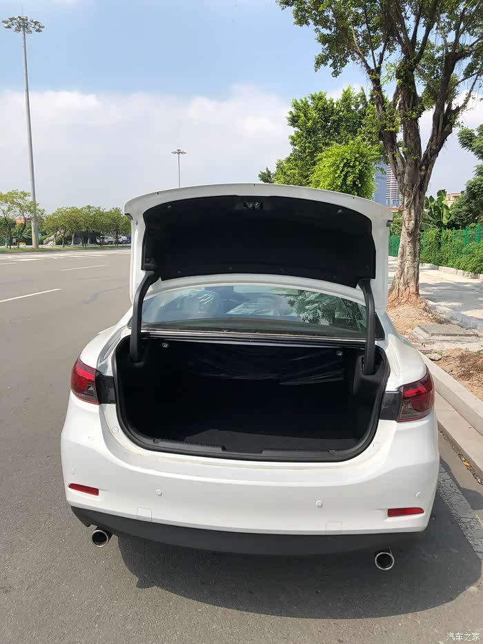 完美侧颜杀马自达阿特兹了解一下