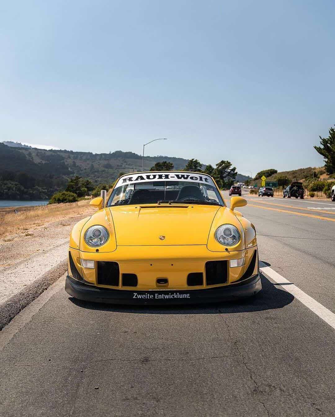 很黄很暴力的rwb porsche 993敞篷.