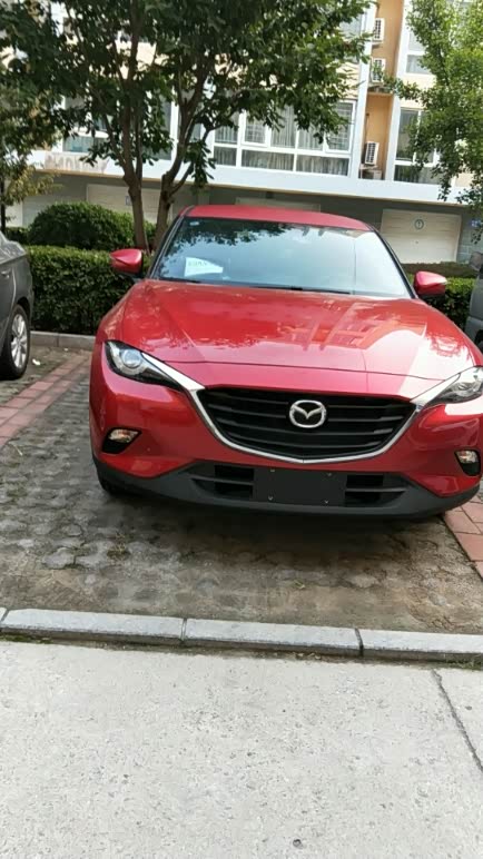 马自达cx4手动挡魂动红半年有余