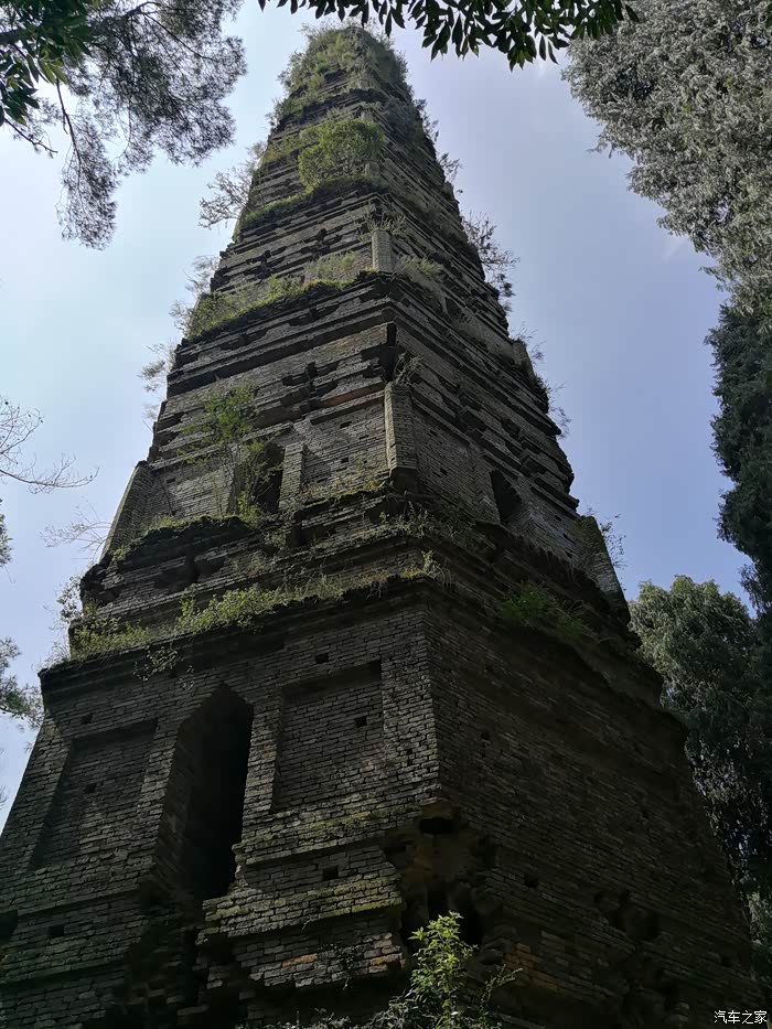 【万物复苏送福利】雄伟壮观的国清寺隋塔