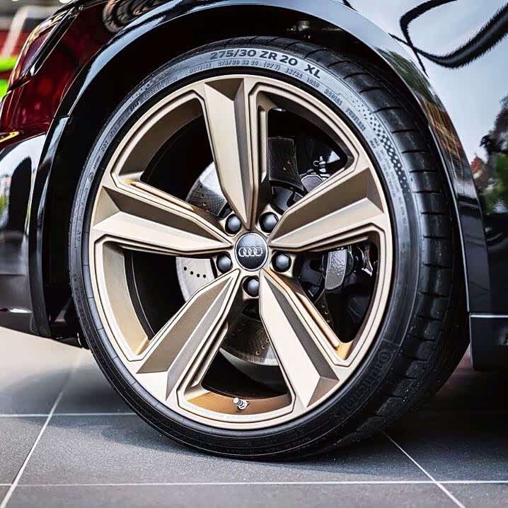 真的很帅,那大宝剑的轮毂真的很漂亮