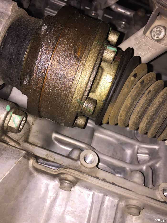 【图】新捷达半轴球笼漏油,大家都处理了么?_捷达论坛_汽车之家论坛
