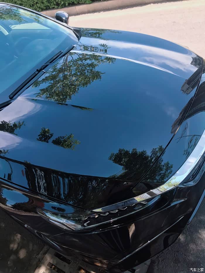 【图】谁有彩晶黑的图?是金属漆?补漆容易吗?_英仕派论坛_汽车之家论