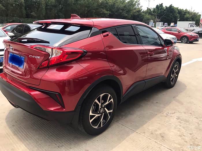【图】热恋中的chr,红色领先天窗版提车作业_丰田c-hr论坛_汽车之家