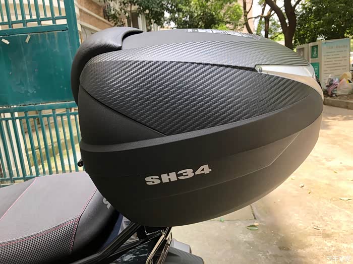 旧车新提 三阳fnx150 加装夏德34尾箱和靠背 (会一直更新)