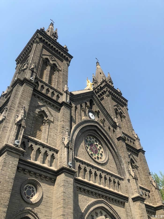 白卡炫酷,哈利路亚