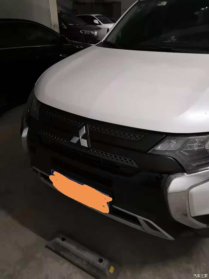 欧蓝德前脸镀铬条熏黑,看看效果如何