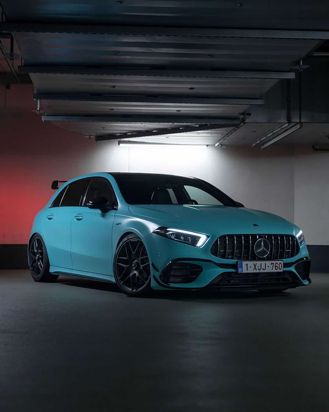 奔驰a45samg喜欢这款颜色吗