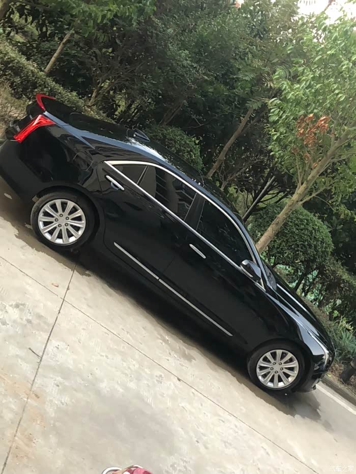 比xts帅多了有没有,xts的侧面屁股长,头比较短,不是很协调,纯个人意见